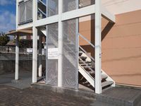 レオパレスＹ．ＤＲＥＡＭ エントランス