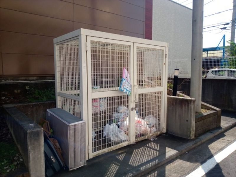 レオパレスヒューゲル参番館 共用部分