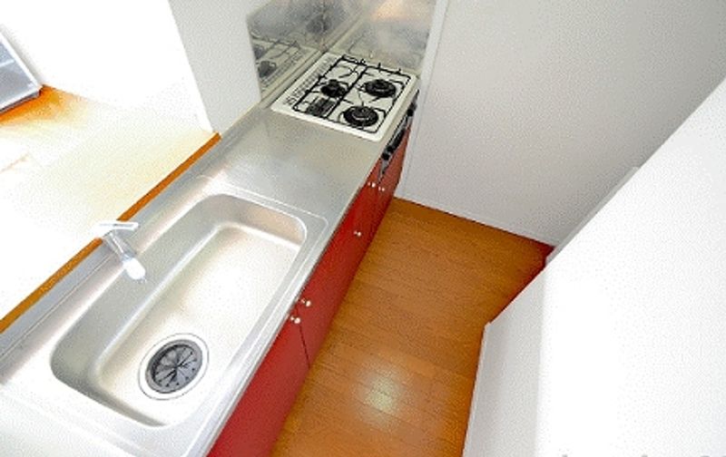 レオパレスフローラⅠ キッチン
