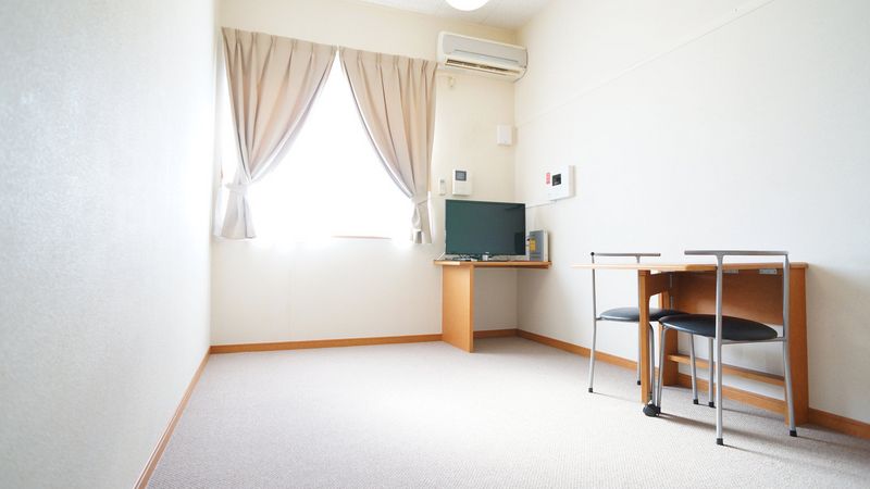 レオパレス美原東Ⅱ 寝室