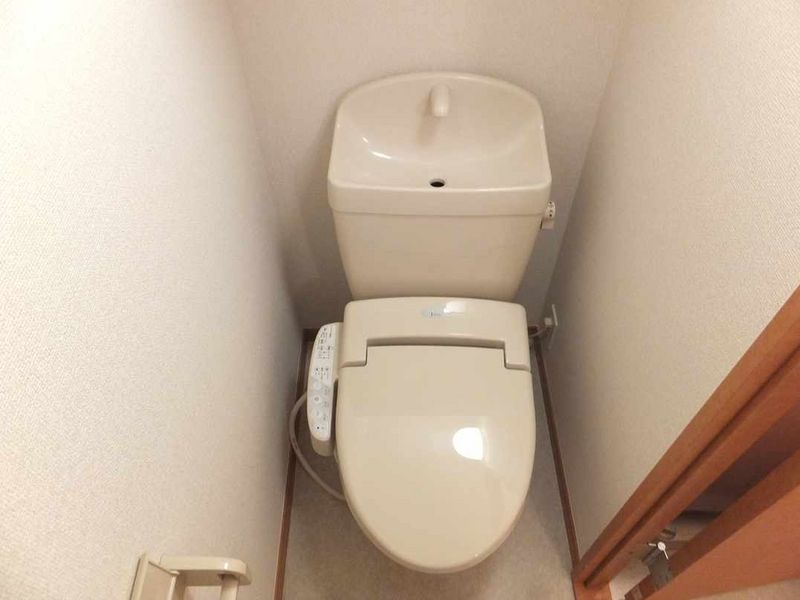 レオパレス坂之台ビレッジ トイレ