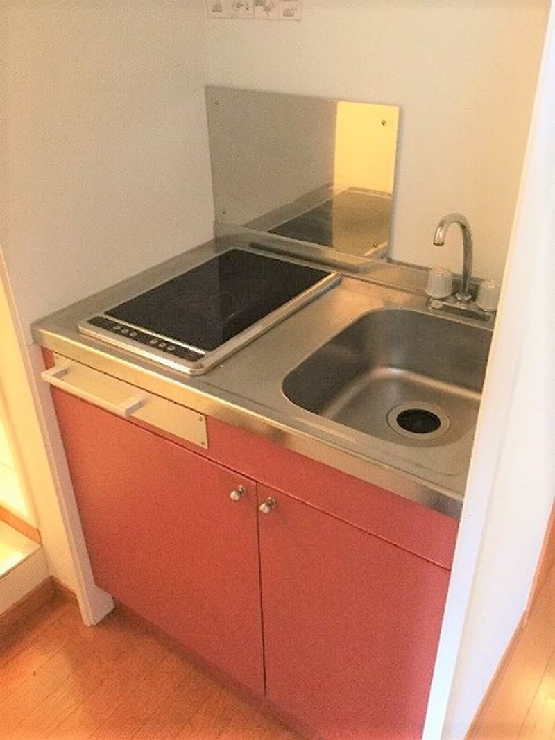 レオパレス方八町 キッチン
