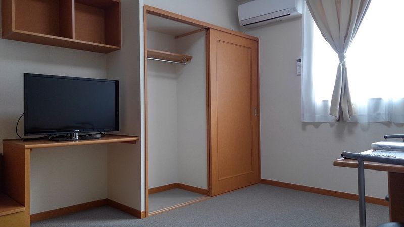 レオパレス市原Ａ 収納