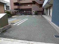 レオパレスＮＥＸＵＳ 駐車場