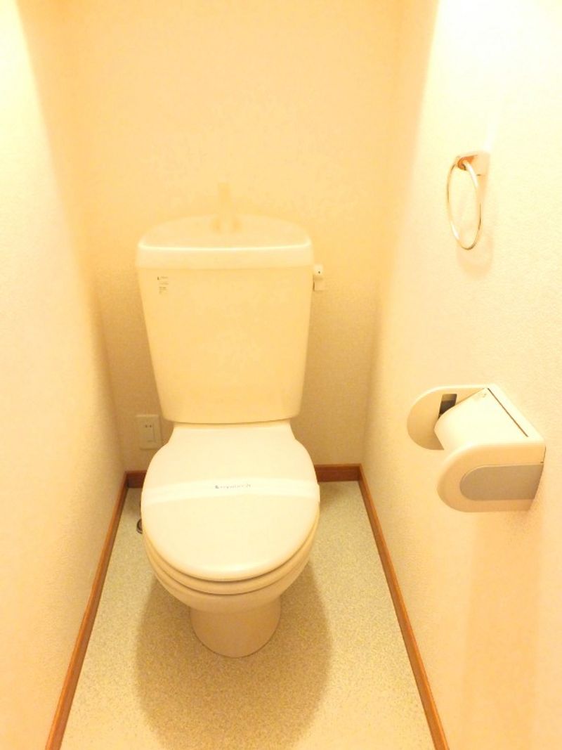 レオパレスみどり トイレ