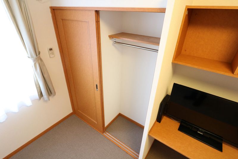 レオパレスなかの 収納