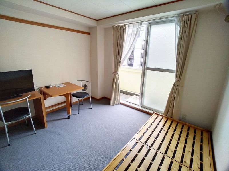 レオパレスひまわり 居間