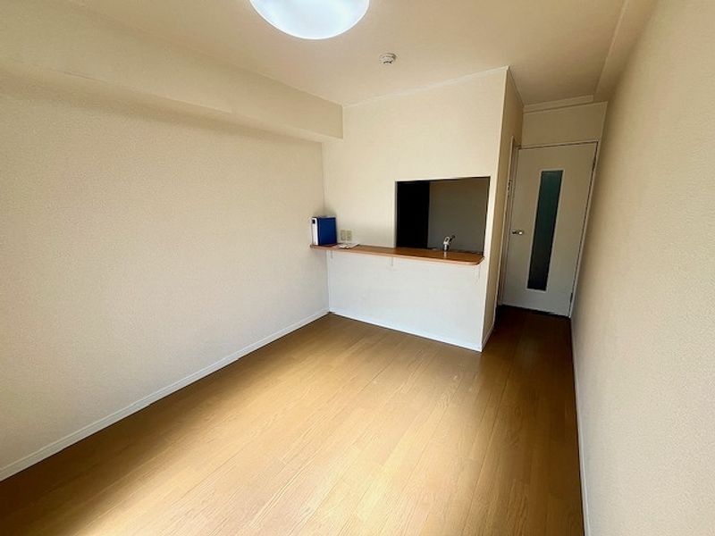 レオパレスヴィレッジ 居間