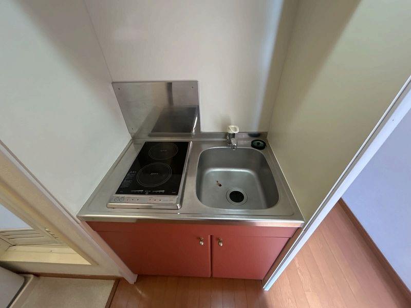 レオパレスボヌール キッチン