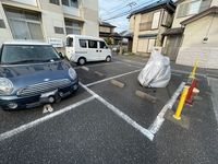 レオパレスＮ＆Ｓ 駐車場