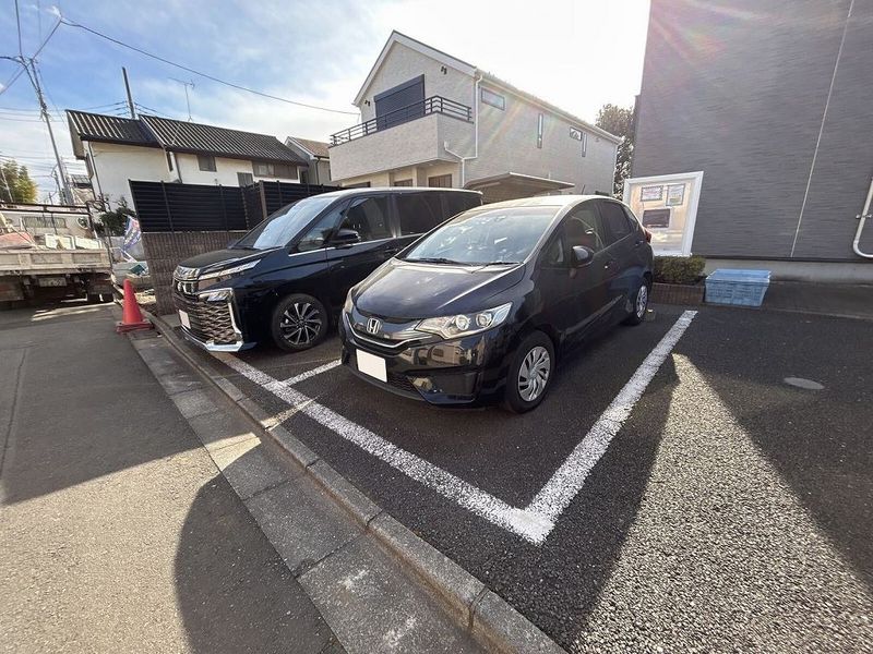 leopalace Honcho 停车场