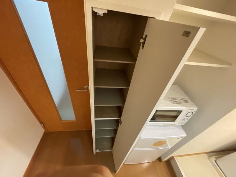 レオパレス谷万成 その他