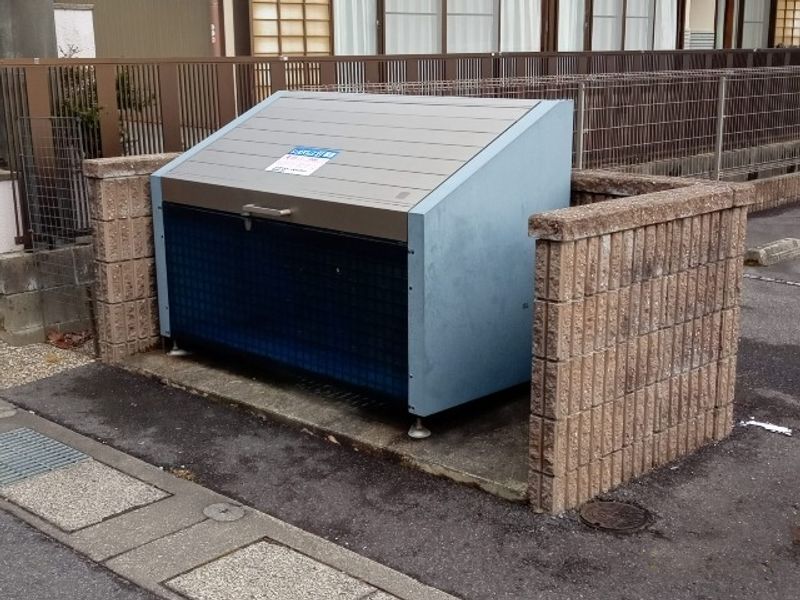 レオパレス八草 共用部分