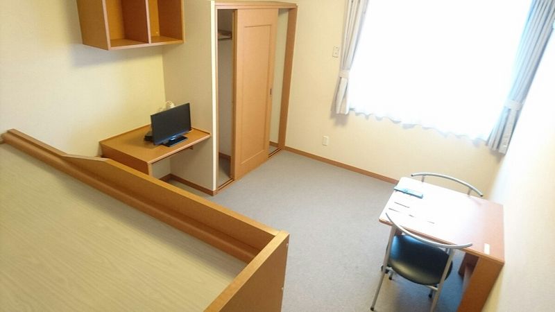 レオパレスアリオール沼田Ⅰ 居間