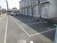 レオパレスクリア 駐車場