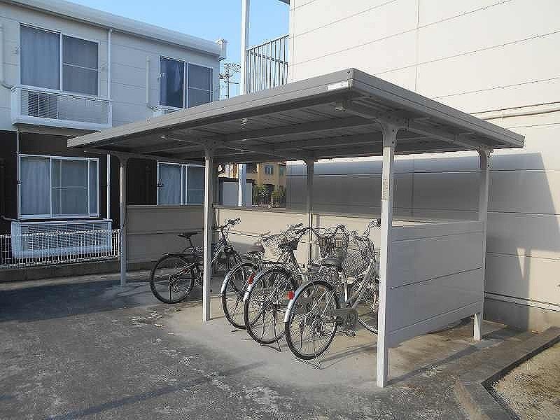 レオパレス中屋敷Ａ 共用部分