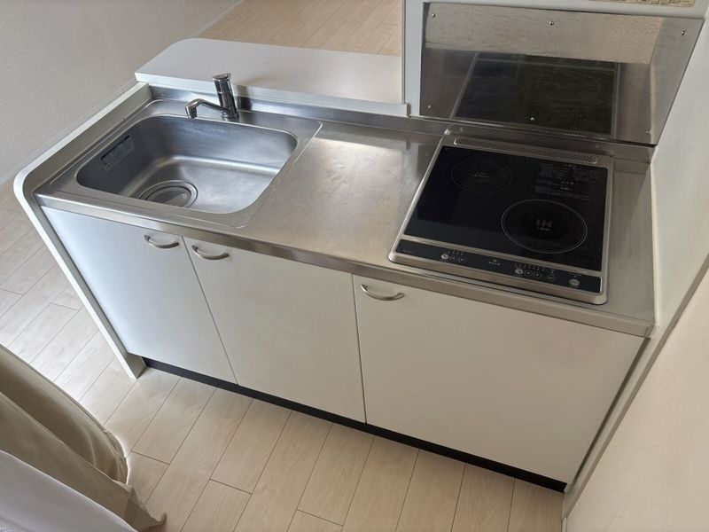 LEONEXT Smile Square Kitchen