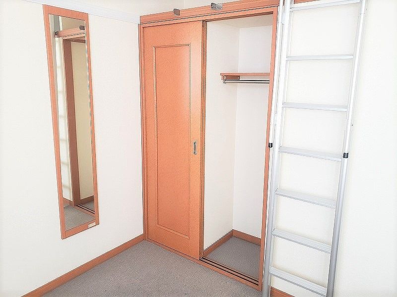 レオパレスパウロ 収納