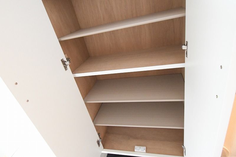 レオネクストベルテンポ 収納