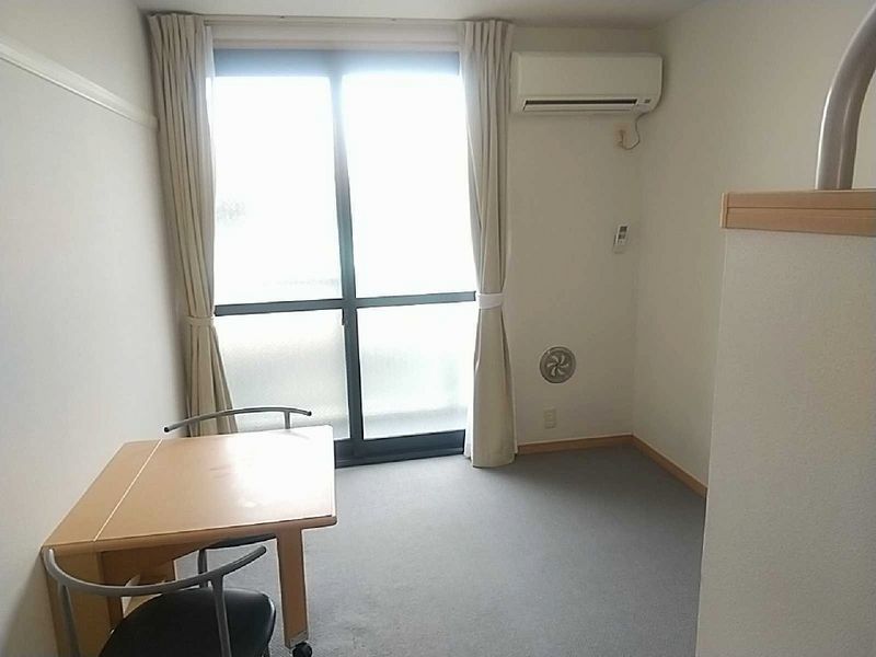 leopalace Viola II 거실