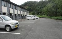 レオパレス長岡 駐車場
