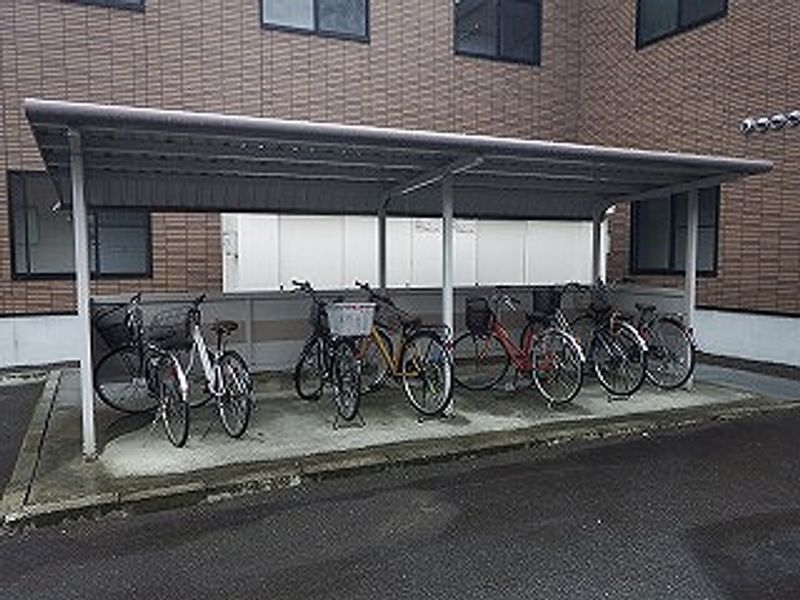 レオパレスポルックス 共用部分