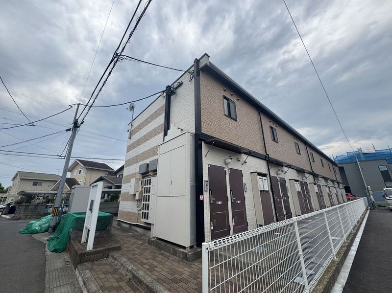 レオパレス東中田 外観