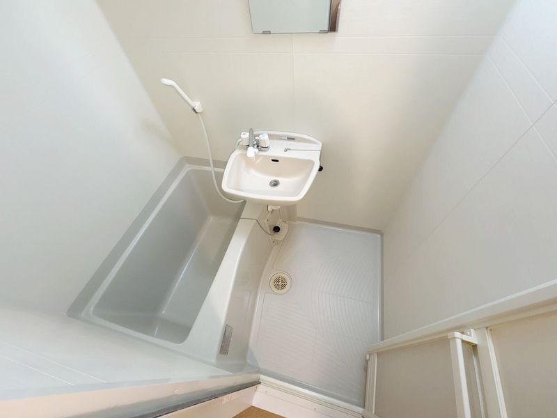 LEONEXT Atlas Taka Phòng tắm