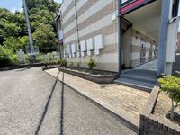レオパレス涼風爽 エントランス