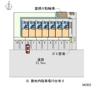 42923 Monthly parking lot