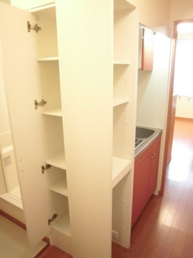 レオパレス陽光　茂原１ 収納