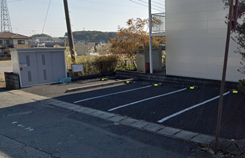 レオパレスヴェッセル 駐車場