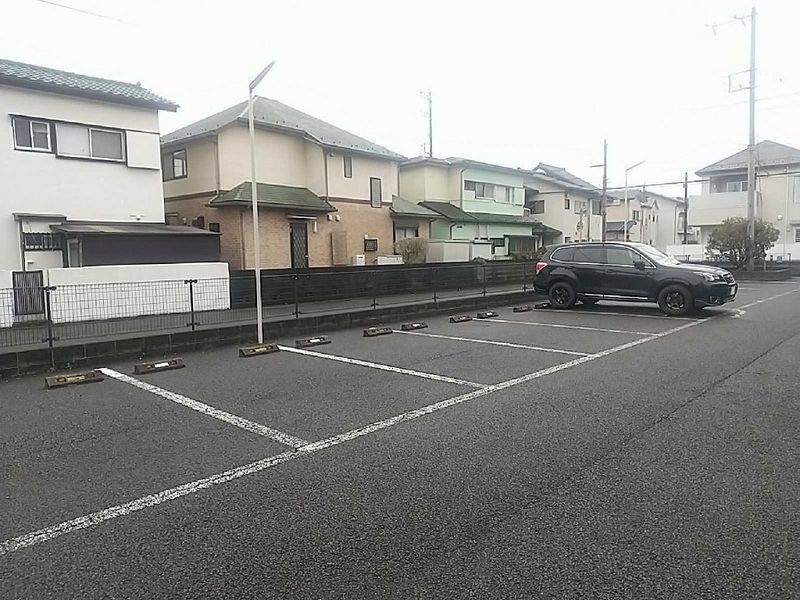 レオパレス大楽寺Ⅱ 駐車場