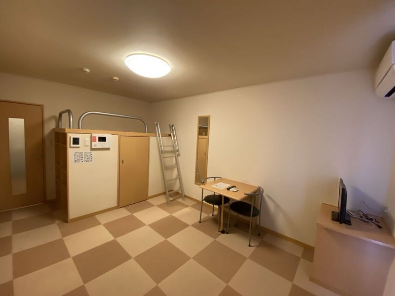 leopalace Freiheit 客厅