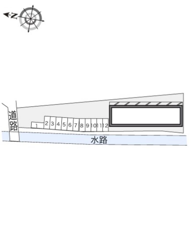 レオパレスメゾン津高 駐車場