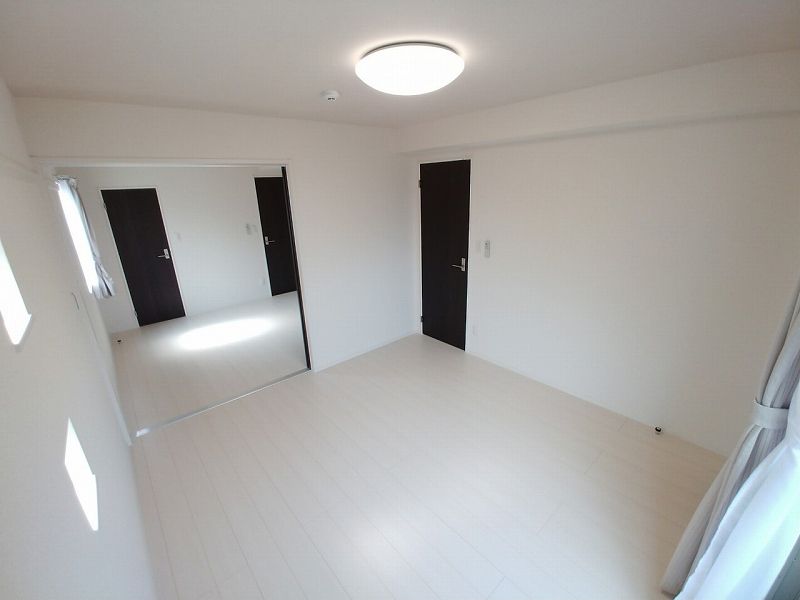 MIRANDA Kinjyou Phòng khách