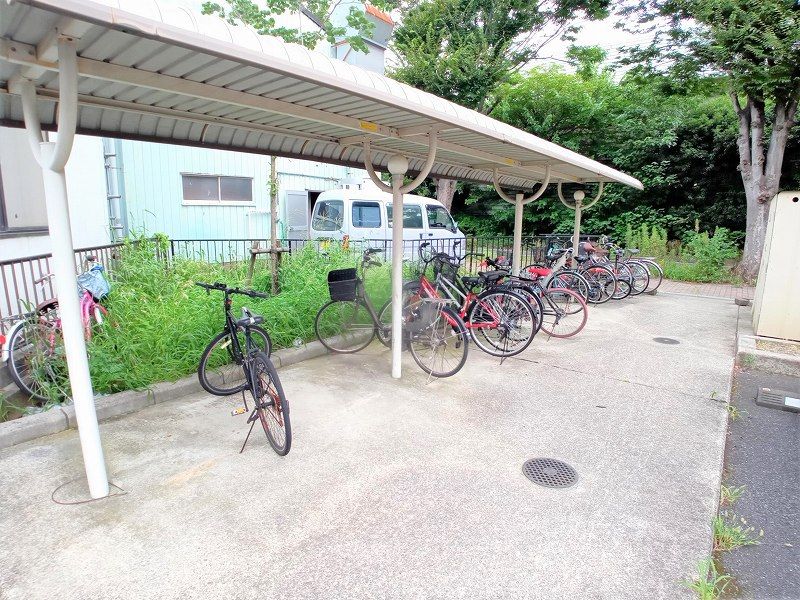 レオパレス彩 共用部分