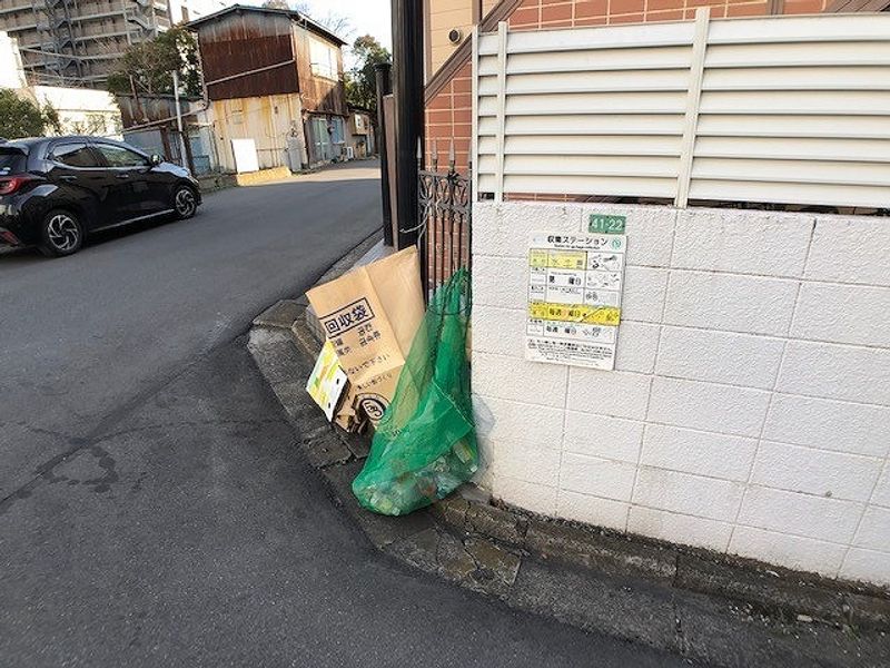レオパレスシェソワ 共用部分