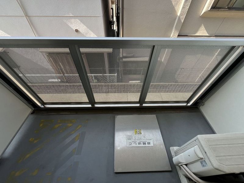 レオパレス愛 バルコニー