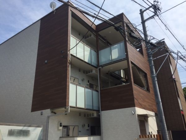 CLEINO MARUCHANCHI exterior