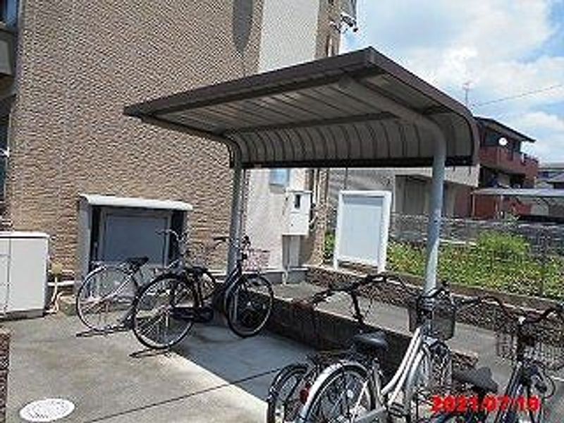 レオパレス八田 共用部分