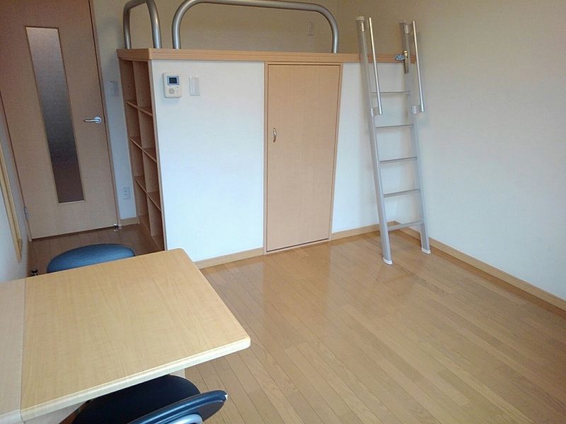 レオネクストほたる 居間