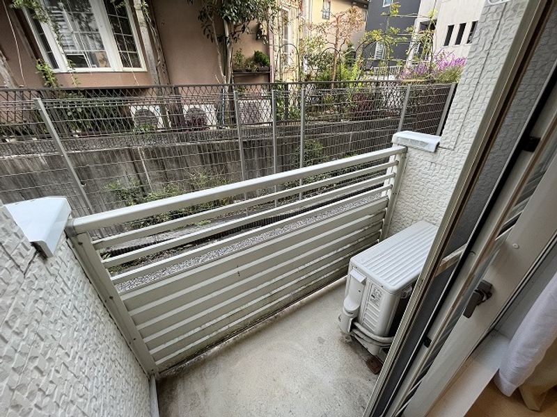 LEONEXT White Hills III Balcony