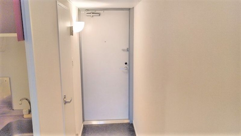 レオパレスＵＣＨＩＫＯＳＨＩ 玄関