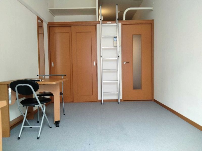 leopalace Shimizu II 客厅