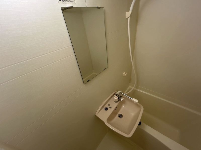 leopalace Casablanca II Bồn rửa mặt