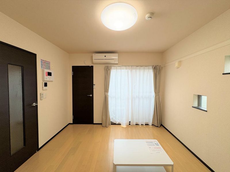 クレイノラン　パドレ湊川 居間