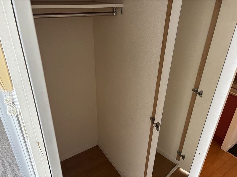 レオパレスセゾン 収納