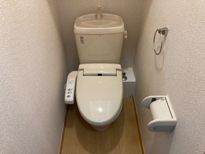 レオパレスフォレスト天神町 トイレ