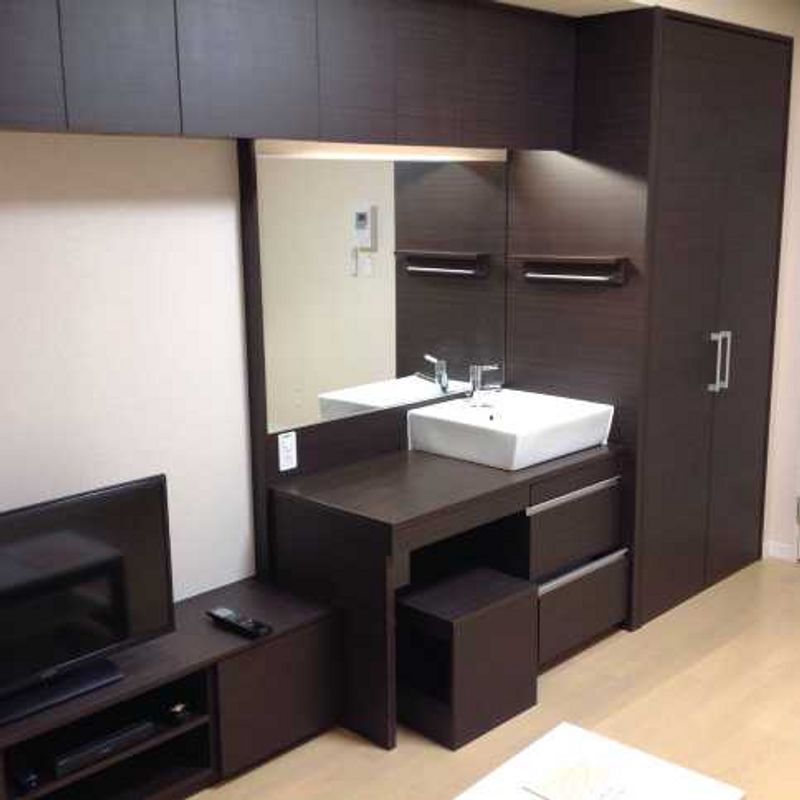 LEONEXT Excel Asahi VI Living room